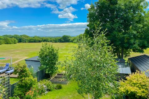 3 bedroom semi-detached house for sale, Wood Farm Road, Malvern Wells, Worcestershire