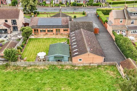 4 bedroom detached bungalow for sale, Carlton Road, Carlton Miniott, Thirsk