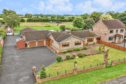 4 bedroom detached bungalow for sale, Carlton Road, Carlton Miniott, Thirsk