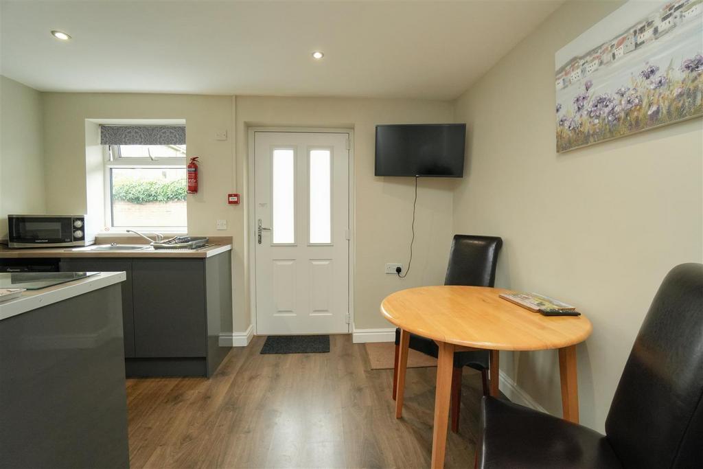 Lodge 2