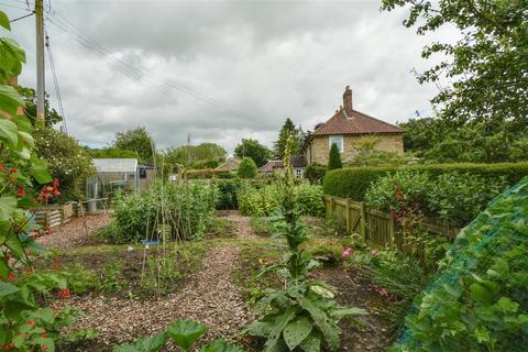 Orchard Cottage Rectory Corner, Brandsby, York, YO61 4RJ