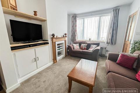 3 bedroom terraced house for sale, Eastcote Avenue, West Molesey KT8