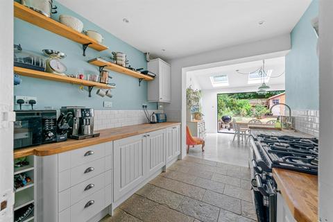 31 Brook Lane, Bromley, BR1 4PU