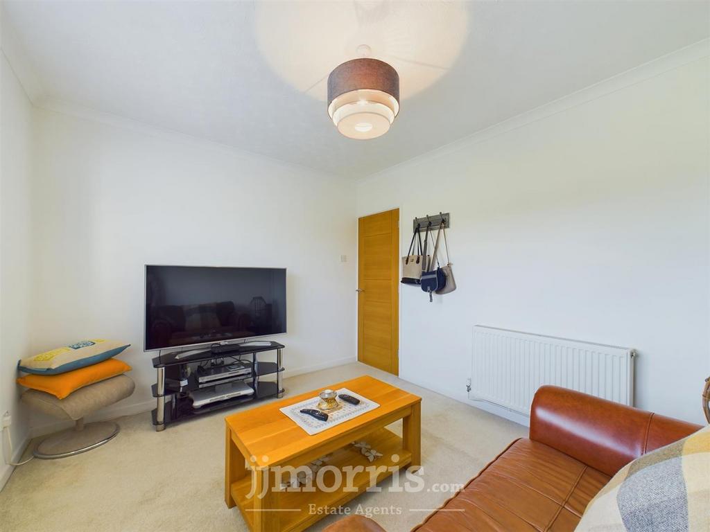 CAM03686 G0-PR0103-STILL026.jpg
