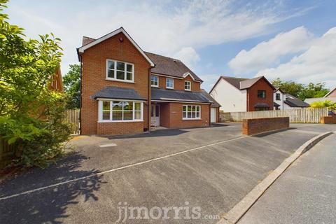 4 bedroom detached house for sale, Llechryd, Cardigan