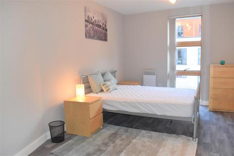 2 bedroom flat to rent, Barton Place, Hornbeam Way, Manchester