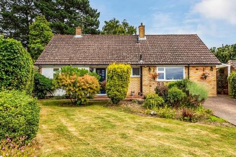 3 bedroom detached bungalow for sale, STONEHILL CLOSE, BOOKHAM, KT23