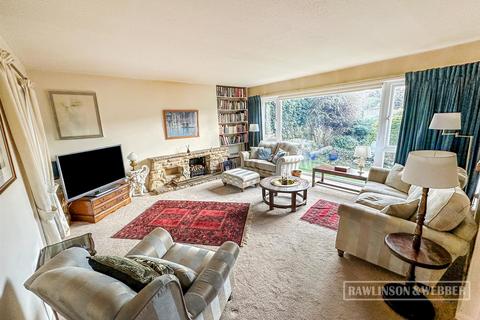 4 bedroom terraced house for sale, Kelvinbrook, West Molesey KT8