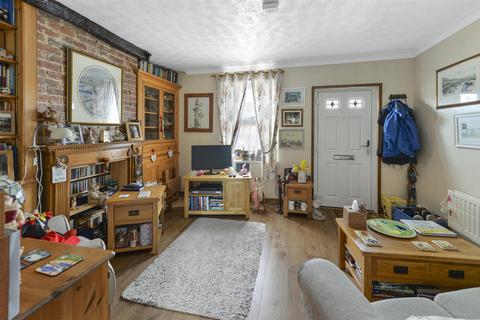 2 bedroom end of terrace house for sale, Whetsted Road, Five Oak Green, Tonbridge