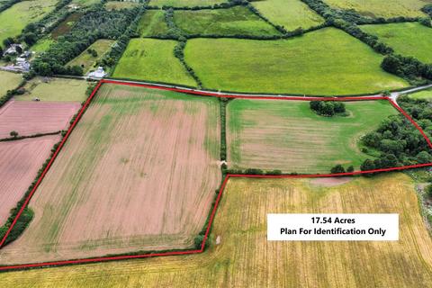 Land for sale, Hodgeston