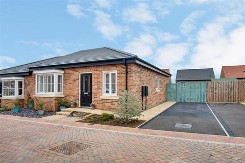 2 bedroom semi-detached bungalow for sale, 63, Harebell Road, Malton, North Yorkshire, YO17 7FW