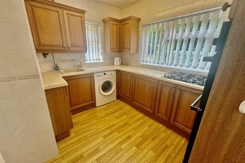 3 bedroom flat for sale, Sutton Road, Seaford