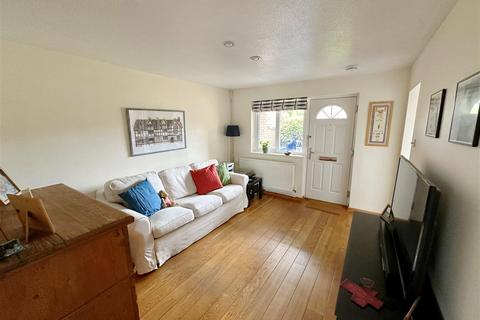 3 bedroom semi-detached house for sale, Yarranton Close, Stratford-upon-Avon