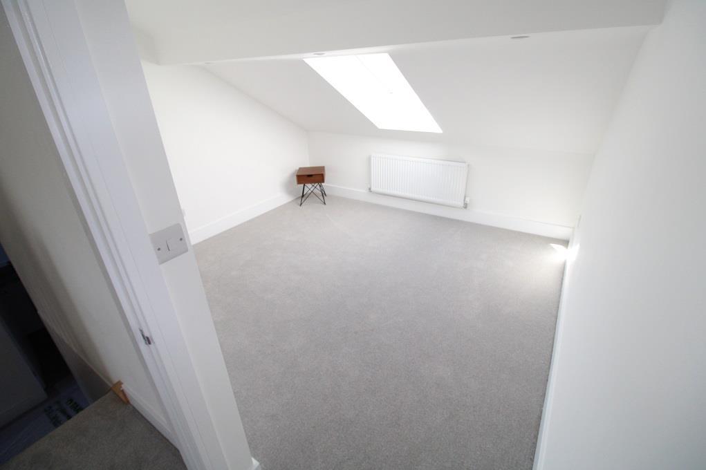 BEDROOM 2jpg
