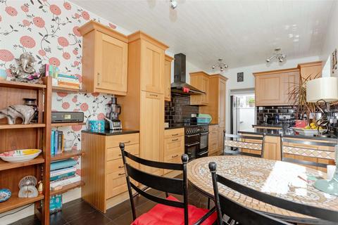 3 bedroom terraced house for sale, Gratwicke Road, Worthing
