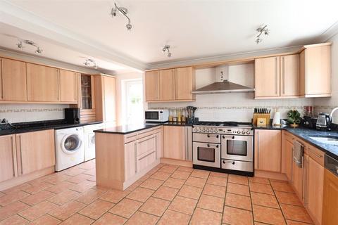 4 bedroom detached house for sale, Westergreen Meadow, Braintree