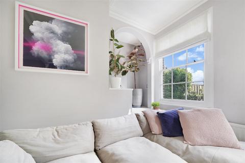 295a Cambridge Heath Road, London, E2 0EL