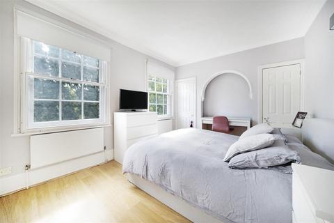 295a Cambridge Heath Road, London, E2 0EL