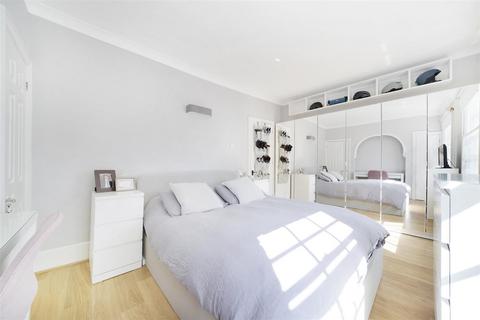 295a Cambridge Heath Road, London, E2 0EL