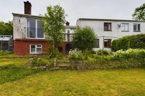 5 Farrow Drive, Corpach, Fort William, PH33 7JW