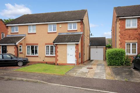 3 bedroom semi-detached house for sale, Betony Walk, Rushden NN10