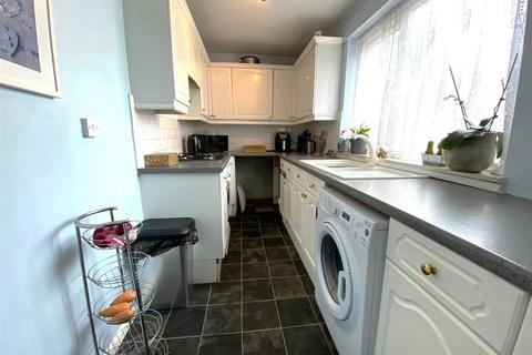 3 bedroom terraced house for sale, Fitzstephen Road, Dagenham