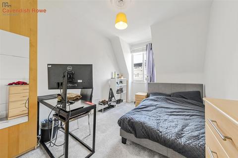 2 bedroom apartment to rent, Bayswater