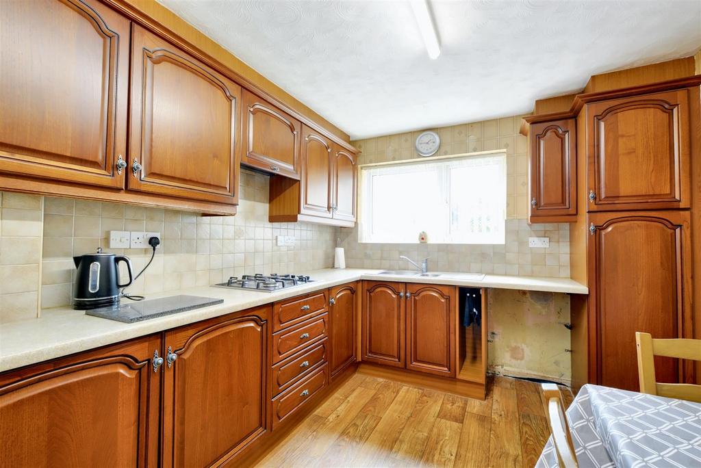Kitchen 3.jpeg