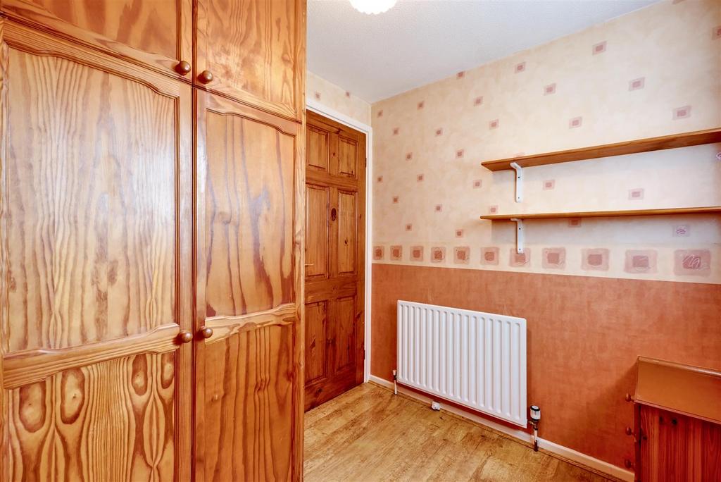 Bedroom 4 2.jpeg