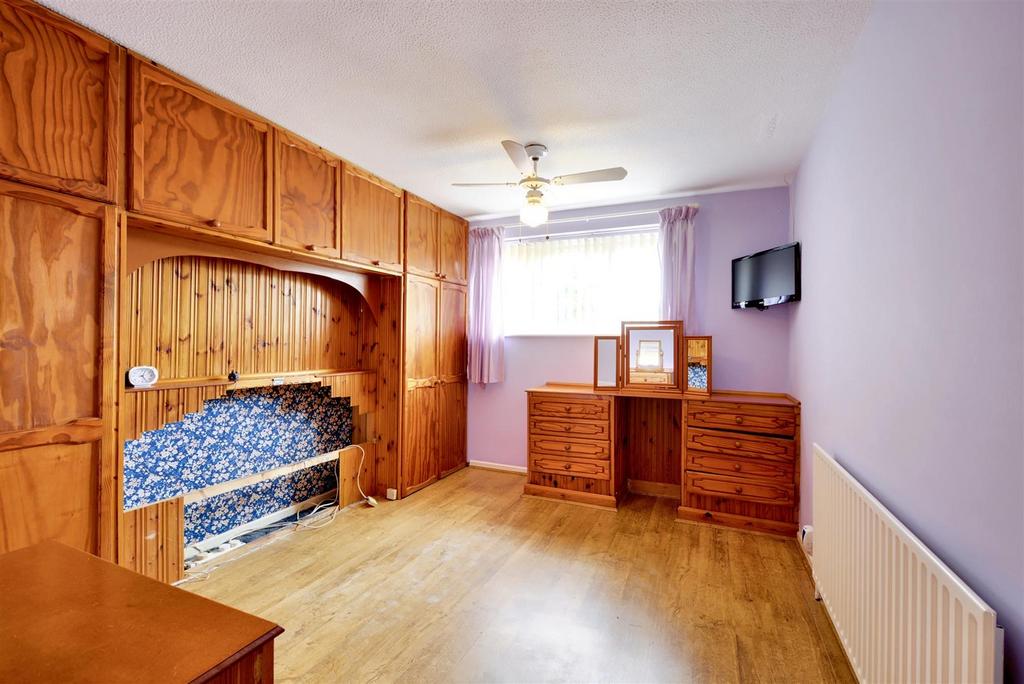 Bedroom 1.jpeg