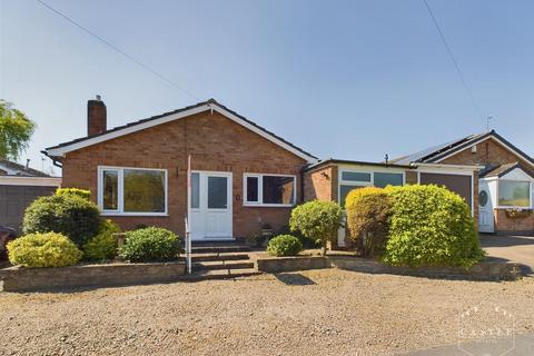 2 bedroom detached bungalow for sale, Dean Road West, Hinckley