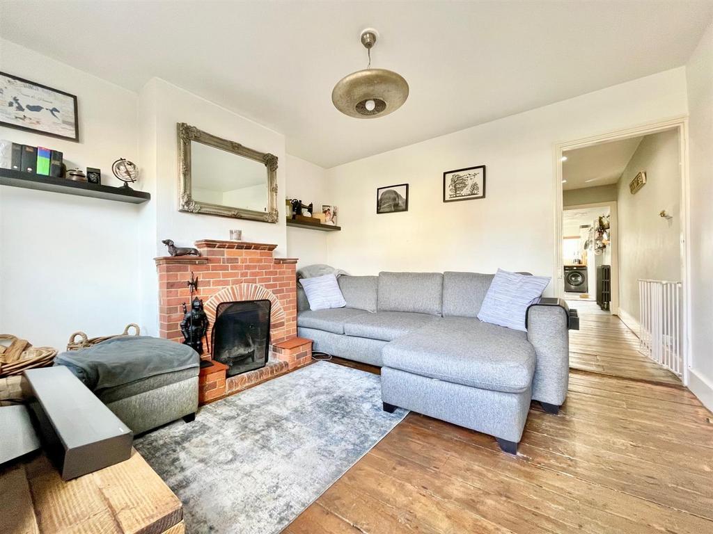 Noahs Ark, Kemsing, Sevenoaks 2 bed cottage for sale £375,000
