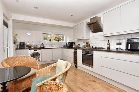4 bedroom terraced house for sale, Mayfield Place, Eastbourne