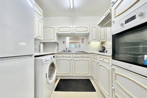 1 bedroom retirement property for sale, Fairfield Road, Eastbourne