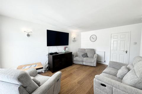 23 Winton Grove, Minworth, Sutton Coldfield, B76 1XE