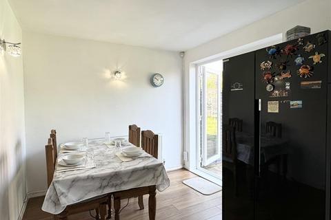 23 Winton Grove, Minworth, Sutton Coldfield, B76 1XE