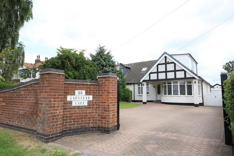 4 bedroom semi-detached house for sale, Ganstead Lane, Bilton