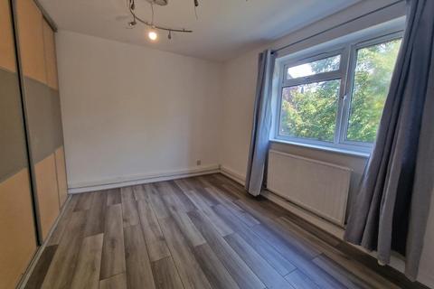 1 bedroom apartment to rent, Scrubbitts Square, Radlett