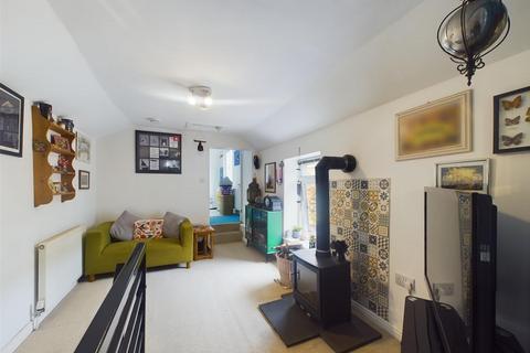 46 Station Road, Burry Port, SA16 0LP