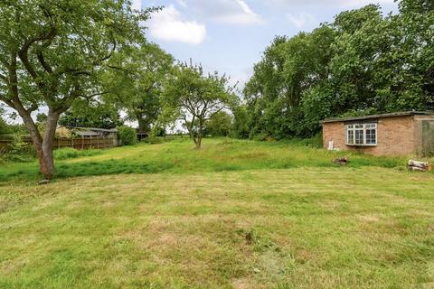 3 bedroom detached bungalow for sale, Station Road, Wistow, Selby