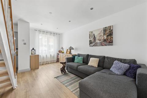 64 Anthony Road, London, SE25 5HB