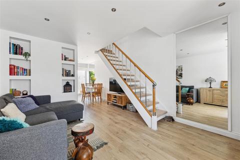 64 Anthony Road, London, SE25 5HB