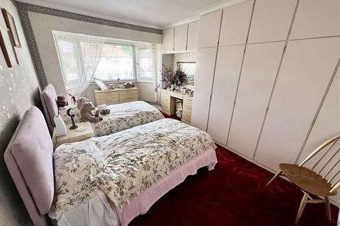 3 bedroom semi-detached house for sale, Cropthorne Road, Shirley, Solihull