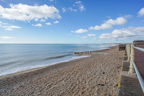 2 bedroom flat for sale, Marina, St. Leonards-On-Sea