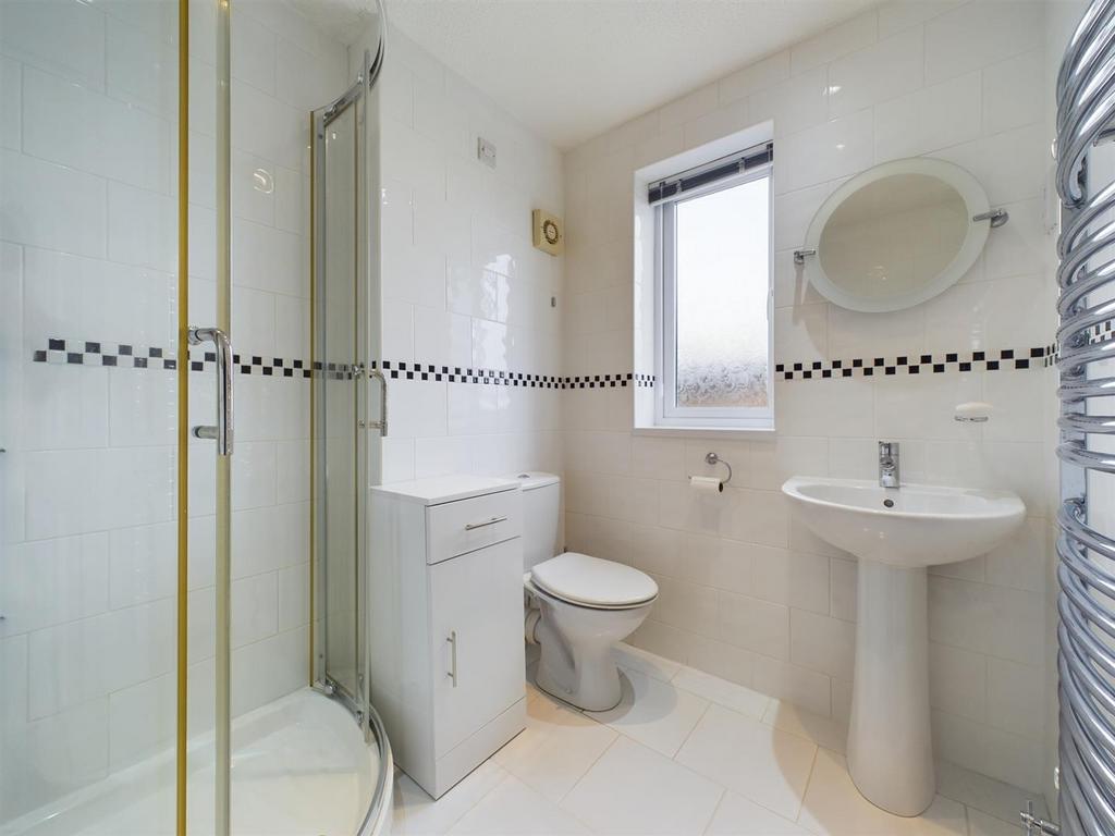 En Suite 2.jpg