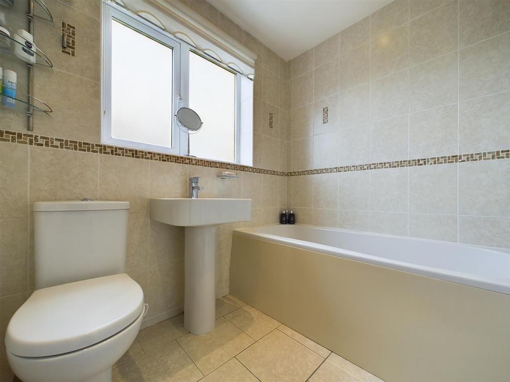 Bath 5.jpg