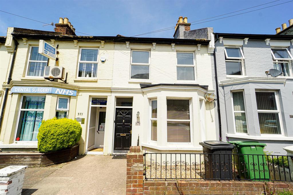 Priory Road, Hastings 2 bed terraced house for sale £230,000