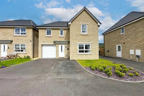 4 bedroom detached house for sale, Fitch Drive, Silsden