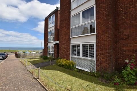 2 bedroom apartment for sale, Alfred Road, Cromer