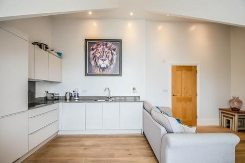 2 bedroom flat for sale, St. Hildas Mews, Westcliff-On-Sea SS0